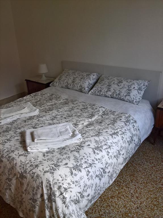 Marchese Ugo Bed and Breakfast Palermo Eksteriør billede